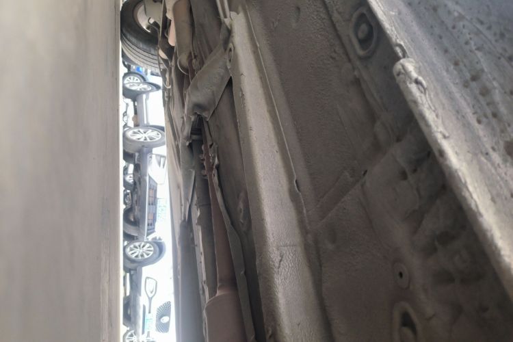 大众 朗逸 2013款 改款经典 1.6L 自动舒适版局部细节9001