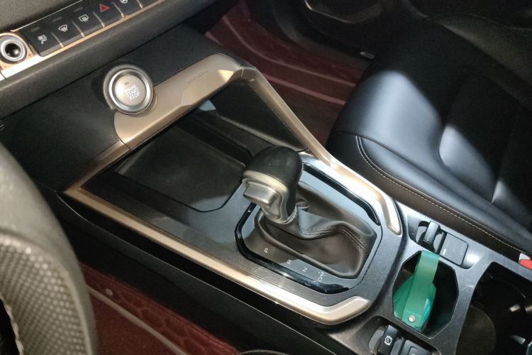 哈弗H6 2019款 红标 1.5GDIT 自动冠军版中控内饰18