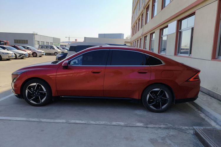 五菱汽车 五菱星光 2024款 共创版 510 进阶型车身外观4