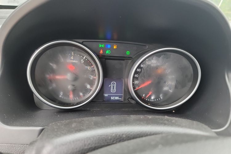 哈弗H6 2015款 升级版 1.5T 手动两驱都市型中控内饰14