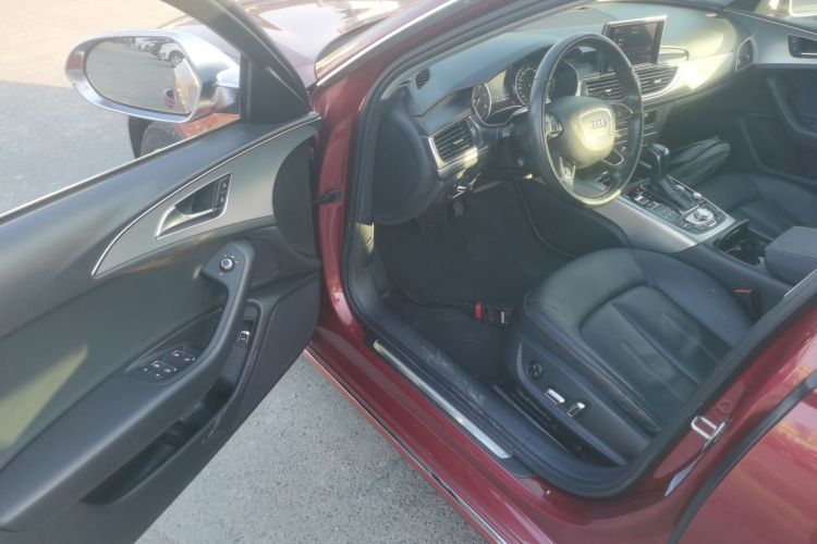 奥迪A6L 2018款 30周年年型 TFSI 进取型中控内饰7003