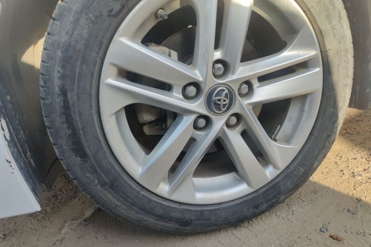 丰田 雷凌 2021款 185T CVT豪华版车身外观6007