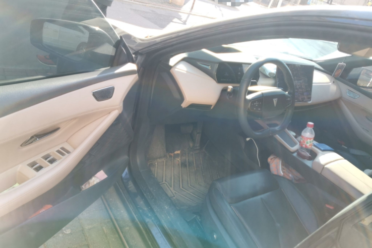 深蓝汽车 深蓝SL03 2023款 515MAX纯电版中控内饰20