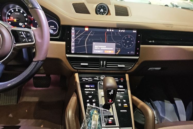 保时捷 2019款 Cayenne 3.0T中控内饰16