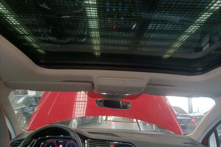 大众 途观X 2021款 330TSI 两驱尊崇旗舰版中控内饰22