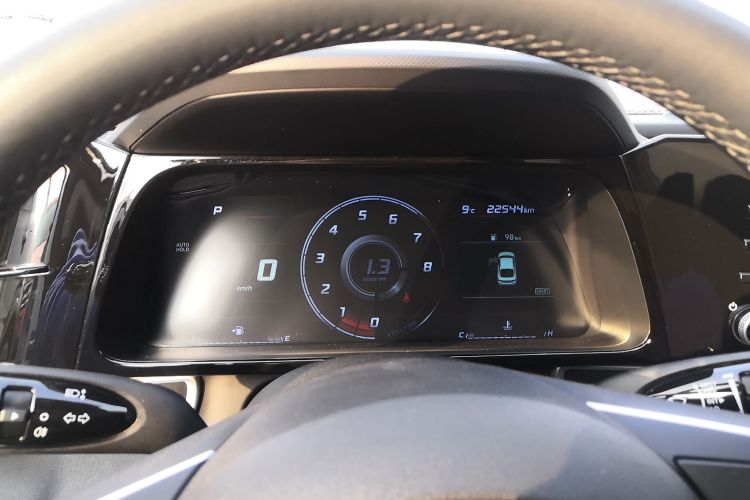 现代 伊兰特 2022款 1.5L CVT GLX精英版中控内饰14