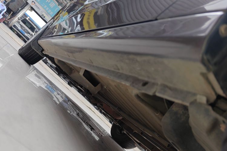 标致301 2014款 1.6L 手动舒适版局部细节9002