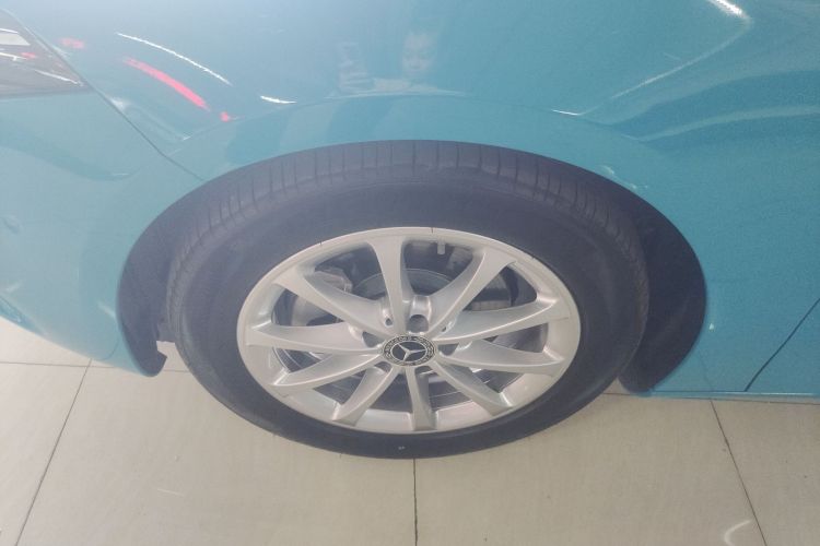 奔驰A级(进口) 2021款 A 200 时尚型车身外观6007