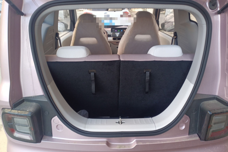 吉利银河 熊猫 2025款 210km 元气熊中控内饰23