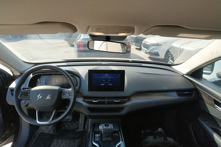 红旗E-QM5 2023款 改款 基础出行版中控内饰7002