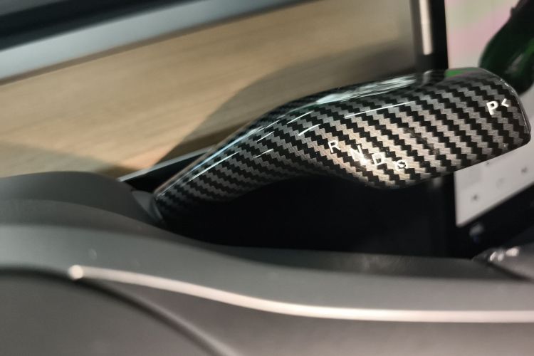 特斯拉 Model 3 2022款 后轮驱动版中控内饰18