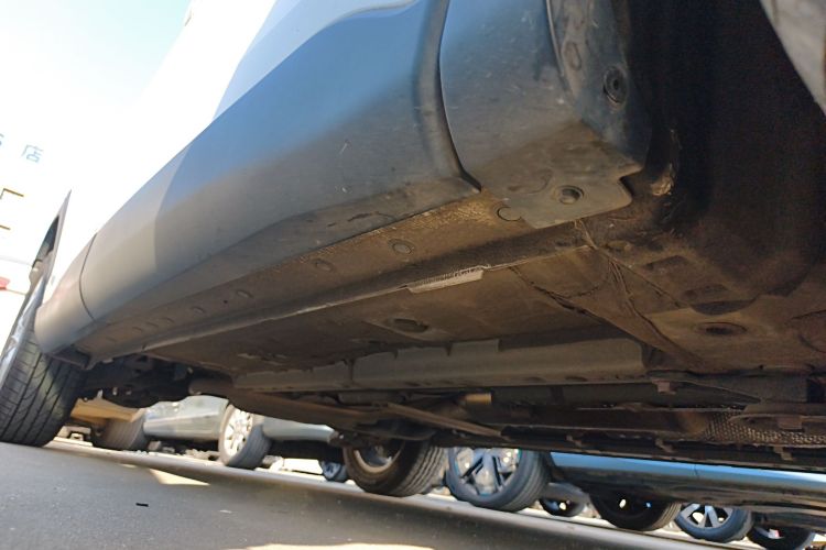 丰田 卡罗拉锐放 2022款 2.0L 精英版局部细节9001