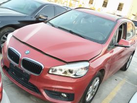 宝马2系旅行车 2016款 218i 领先型