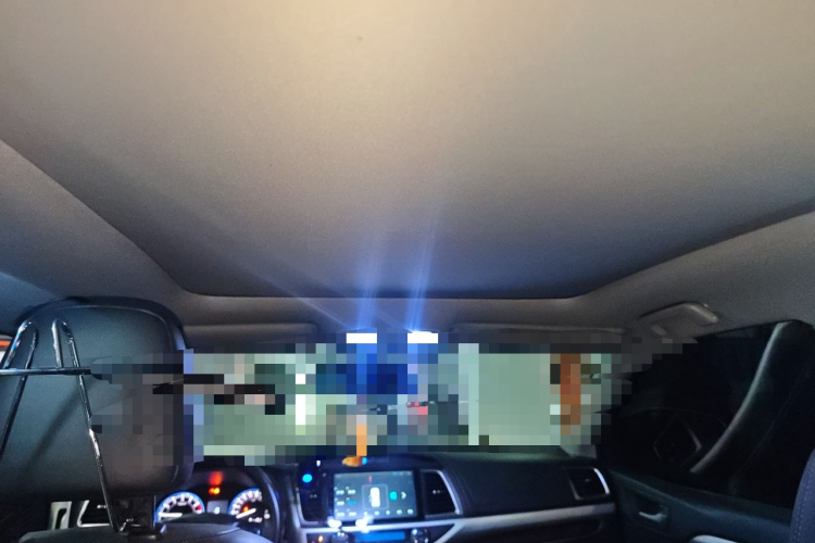 丰田 汉兰达 2015款 2.0T 四驱豪华版 7座中控内饰22