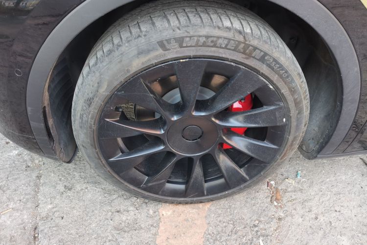 特斯拉 Model Y 2022款 改款 后轮驱动版车身外观6002