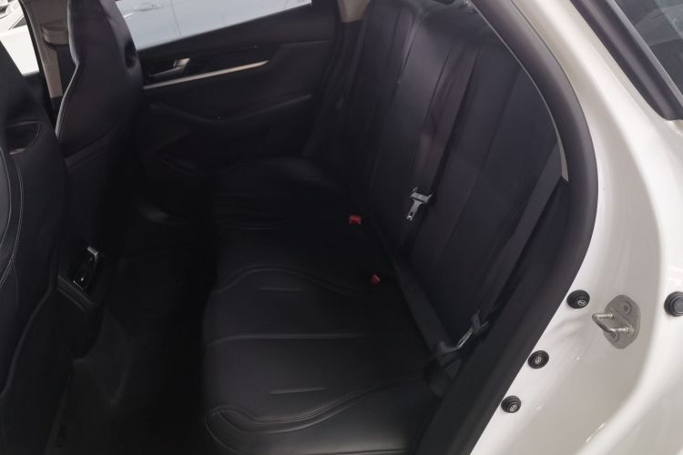 比亚迪 秦PLUS 2021款 EV 420KM 出行版中控内饰21