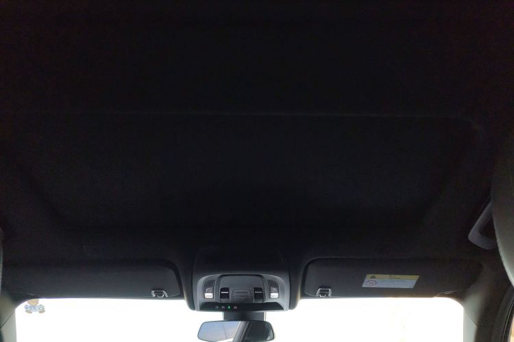 凯迪拉克CT6 2022款 28T 风尚型中控内饰22