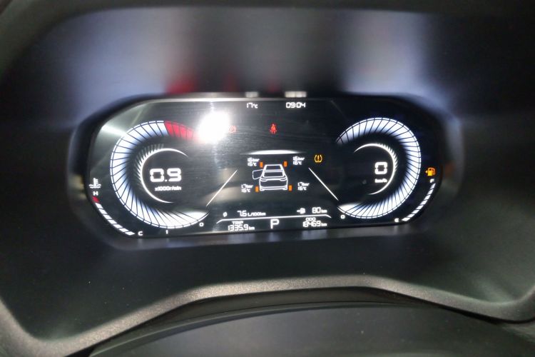 吉利汽车 帝豪 2025款 第4代 1.5L CVT尊贵型局部细节14