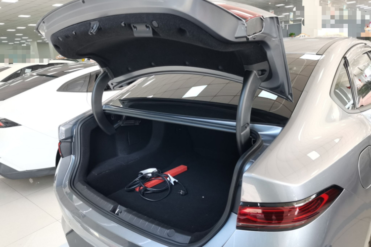 比亚迪 秦PLUS 2025款 DM-i 智驾版 55KM领先型机舱底盘23