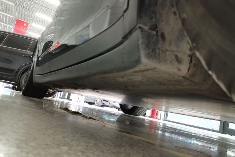 特斯拉 Model X 2023款 双电机全轮驱动版局部细节9001