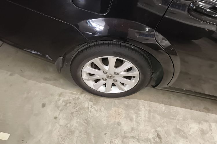 别克 凯越 2013款 1.5L 自动尊享型车身外观6008