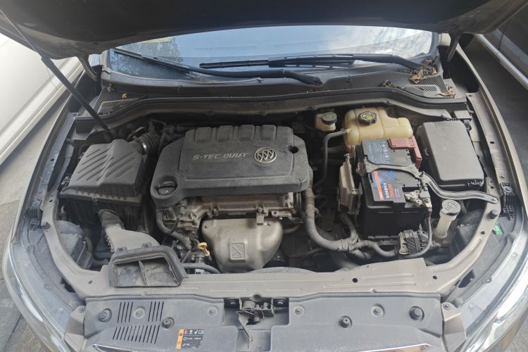 别克 英朗 2016款 15N 自动精英型局部细节24