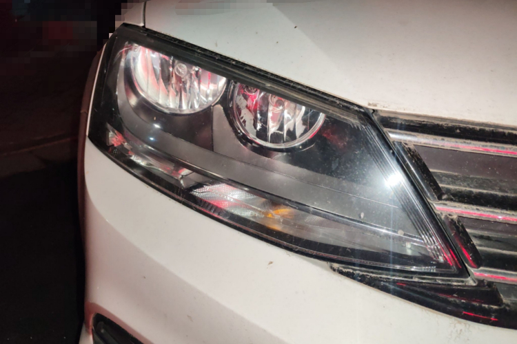 大众 速腾 2017款 230TSI 手动舒适型车身外观8