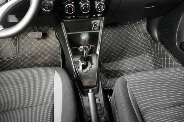 丰田 威驰FS 2022款 1.5L 20周年纪念版局部细节18