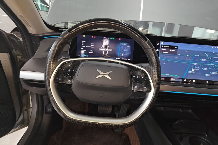 小鹏P7 2022款 480G+局部细节13