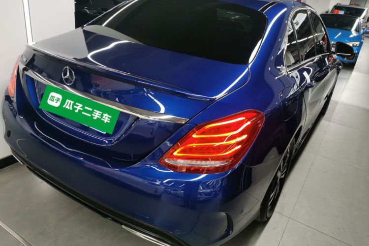 奔驰C级 2018款 C 200 运动版车身外观7