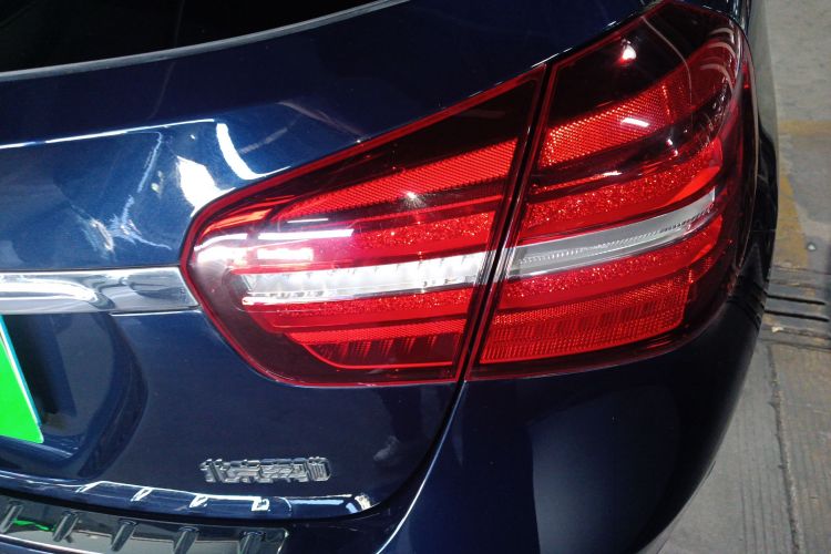 奔驰GLA 2018款 GLA 200 动感型车身外观6006