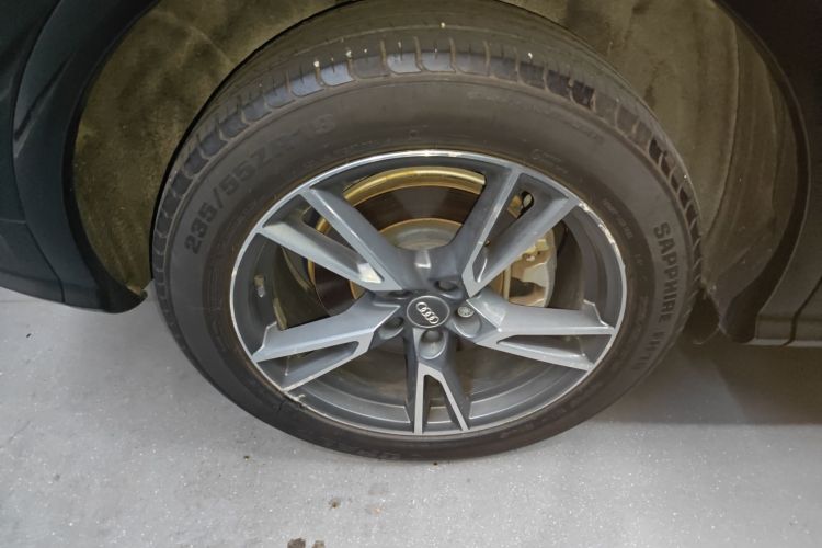 奥迪Q5L 2020款 改款 40 TFSI 荣享时尚型车身外观6008