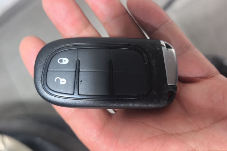 Jeep 自由光 2016款 2.4L 专业智能版中控内饰11