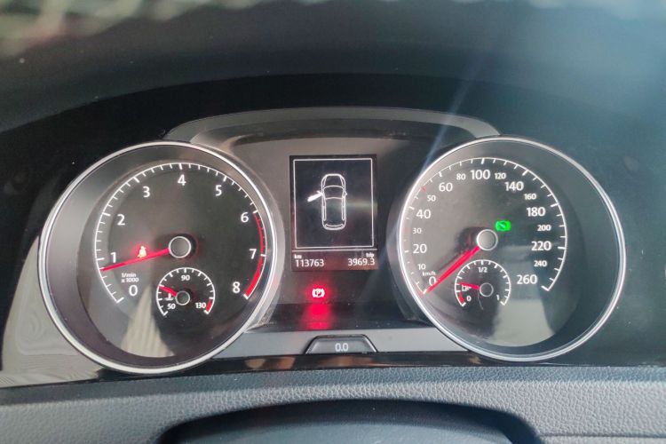 大众 高尔夫 2018款 280TSI 自动R-Line型中控内饰14