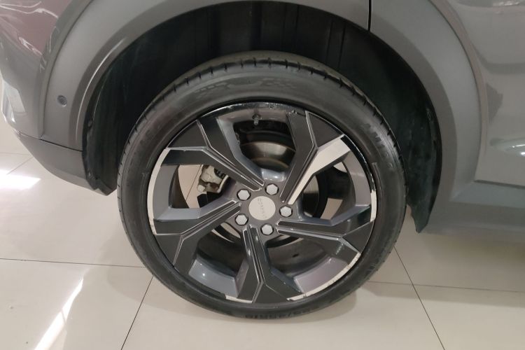 领克06 2023款 Remix 1.5T 劲Halo车身外观6004