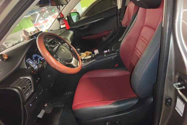 雷克萨斯NX 2020款 300h 前驱 锋尚版 国VI中控内饰19