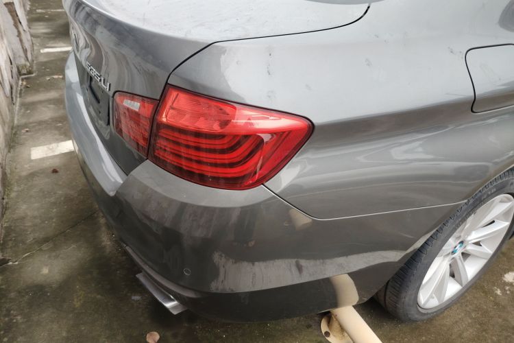 宝马5系 2015款 535Li 领先型车身外观6006