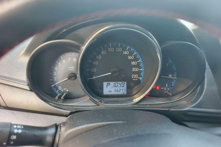 丰田 威驰 2019款 1.5L CVT创行版中控内饰14