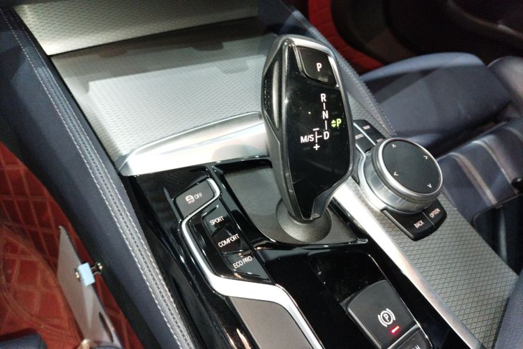 宝马5系(进口) 2020款 530i M运动套装局部细节18