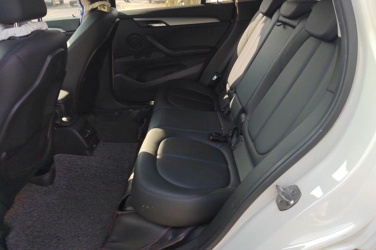 宝马X1 2018款 sDrive18Li 时尚型中控内饰21