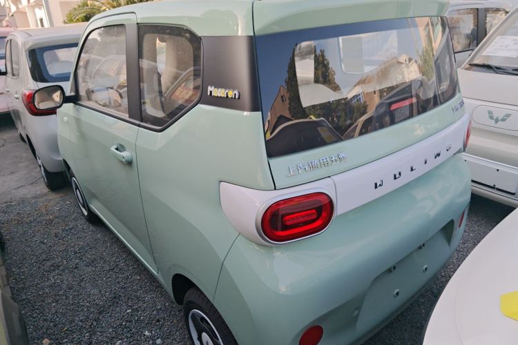 五菱汽车 宏光MINIEV 2024款 第三代 215km 青春版车身外观4