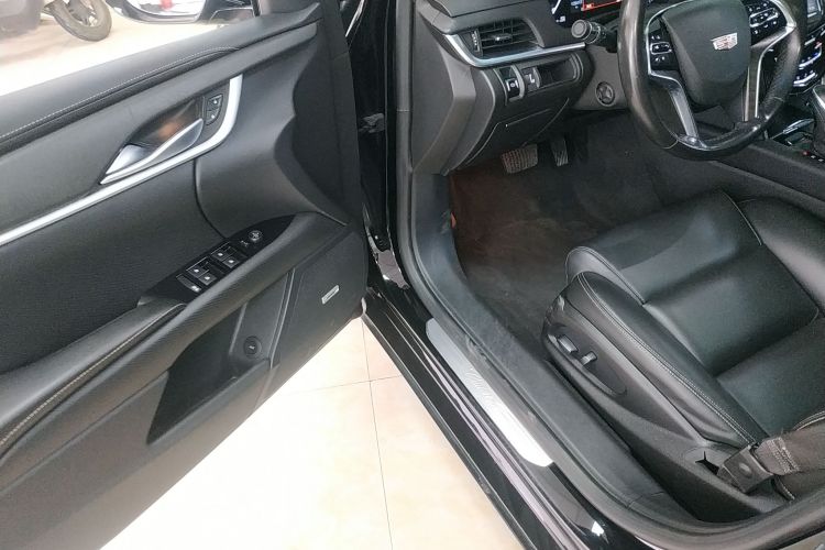 凯迪拉克XTS 2018款 28T 技术型中控内饰20