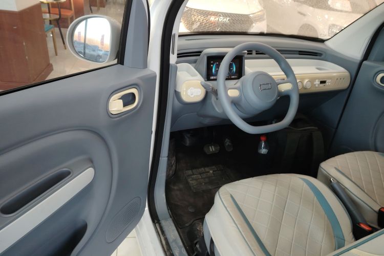 奔腾小马 2024款 170km 活力马中控内饰20