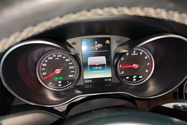 奔驰C级 2015款 C 180 L 运动型局部细节14