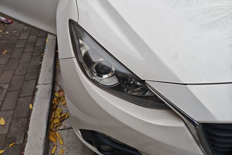 马自达3 昂克赛拉 2016款 三厢 1.5L 自动舒适型车身外观8