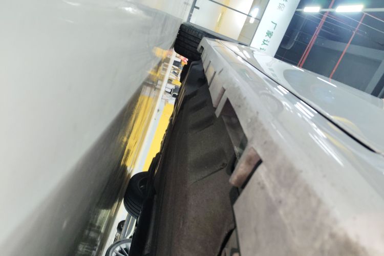 福特 蒙迪欧新能源 2018款 2.0 PHEV 智控时尚型 国VI局部细节9001