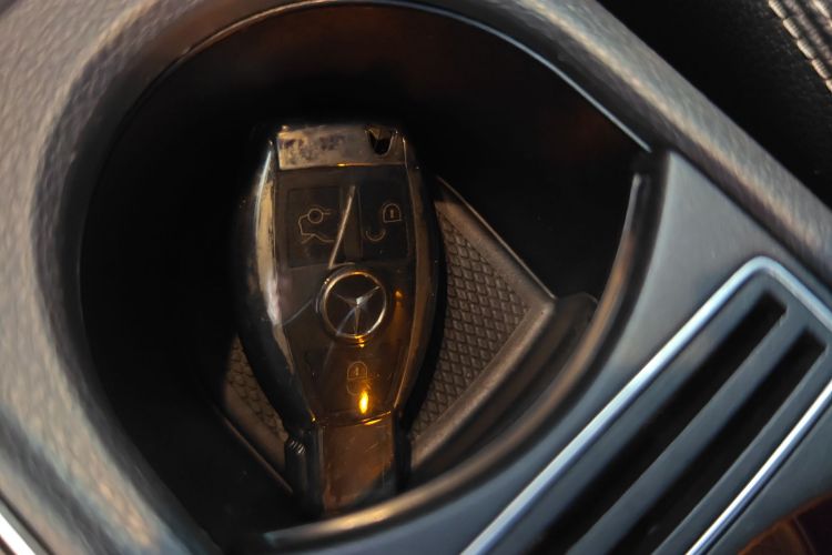 奔驰GLA 2016款 GLA 220 4MATIC 豪华型中控内饰11