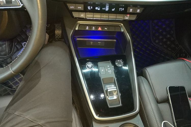 奥迪A3 2021款 Sportback 35 TFSI 时尚运动型中控内饰18