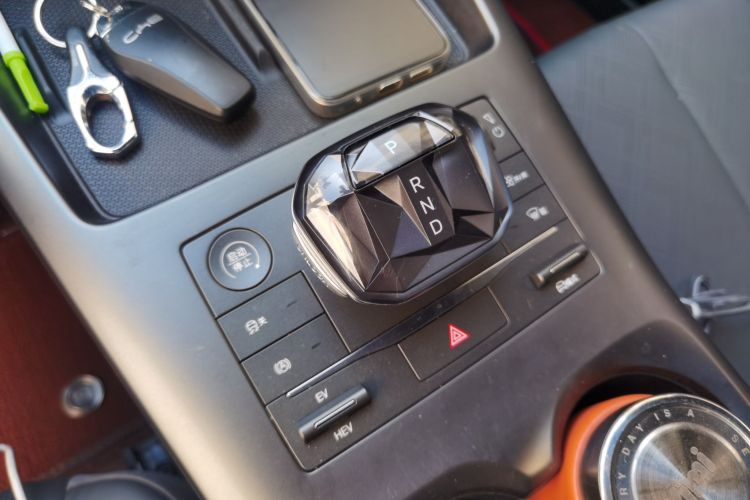 比亚迪 秦PLUS 2025款 DM-i 智驾版 55KM领先型中控内饰18