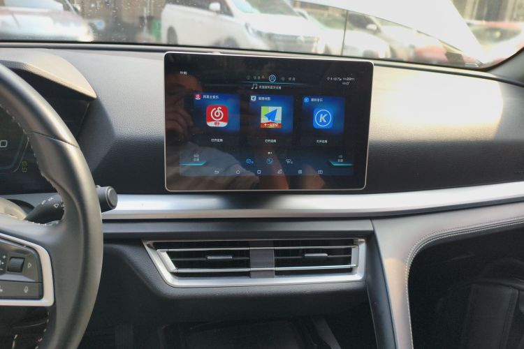 比亚迪 宋Pro 2019款 1.5T 自动精英型中控内饰16